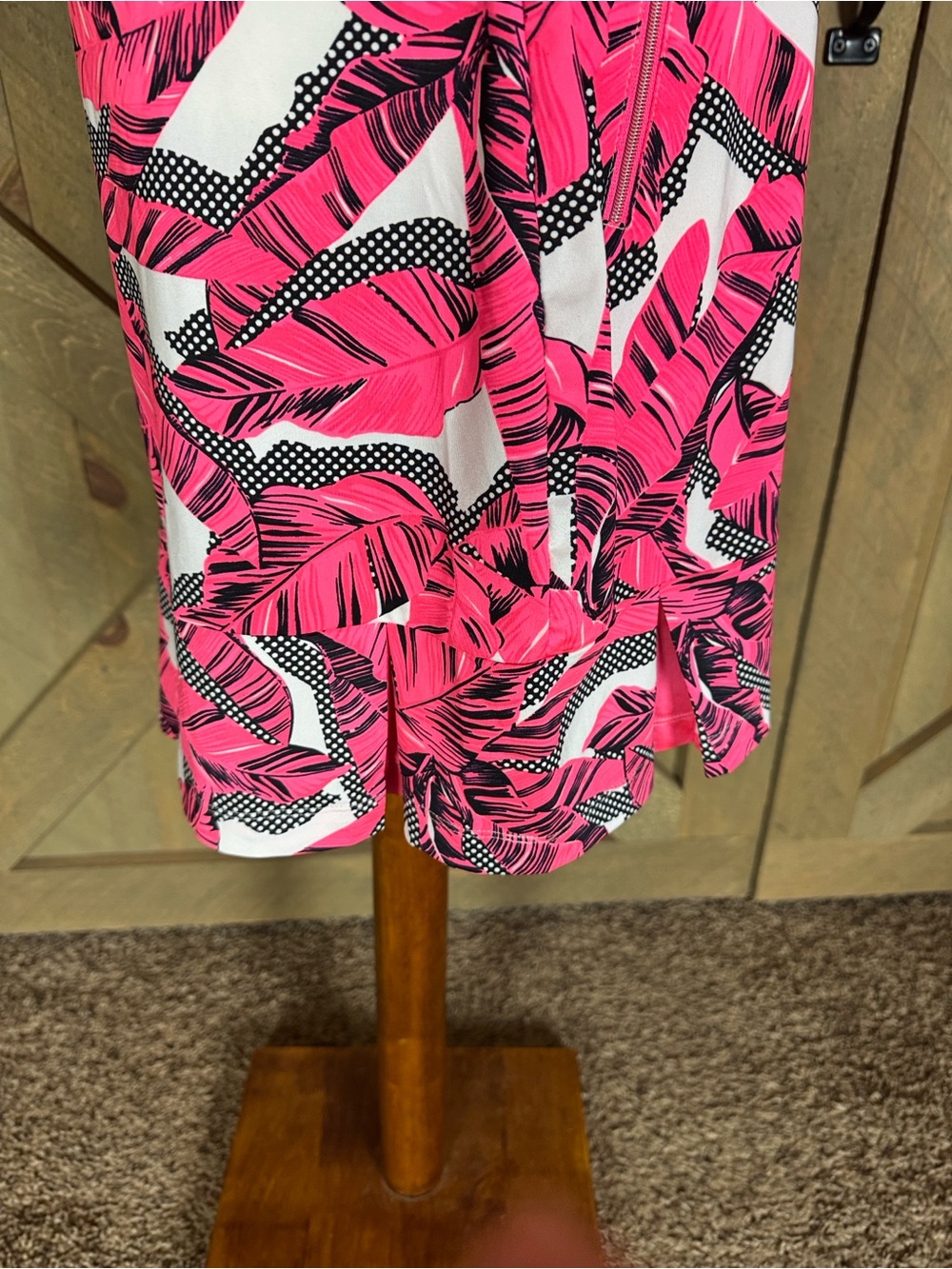 Tail Activewear sleeveless Larkin dress Sabel Sunset print Size Large - Picture 8 of 14